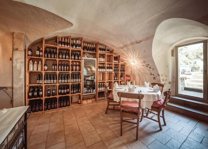 Отель Ristorante E La Campagnola 2*