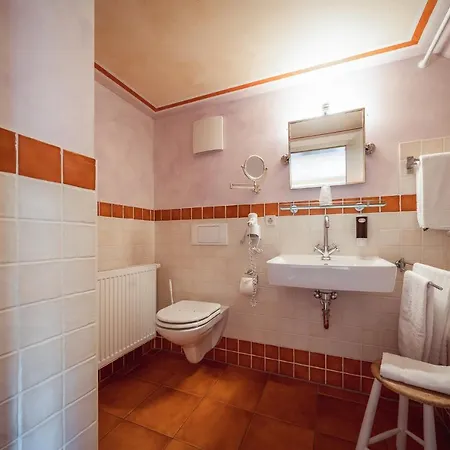 Hotel Ristorante E Pensione La Campagnola