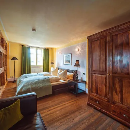 Hotel Ristorante E Pensione La Campagnola